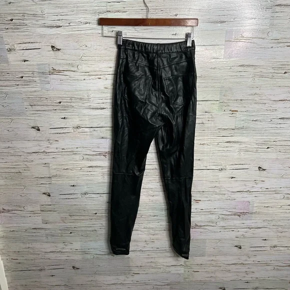 Aritzia wilfred free faux black leather pants size 00 - Picture 7 of 8